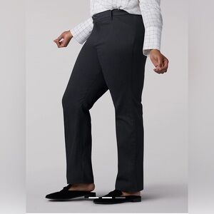 Lee Straight Leg Relaxed Fit Charcoal Pants 18 Short